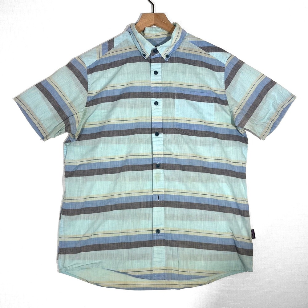 Patagonia Mens Medium Shirt Blue Striped Organic Cotton Short Sleeve Button Down